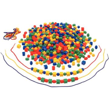 Sachet de 650 perles de formes er de couleurs assorties